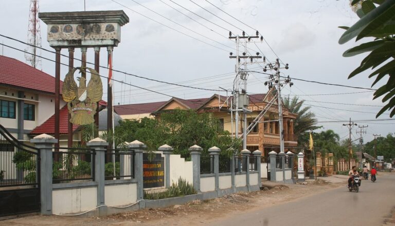 Menilik Ulang Peran Purnawirawan di Kampung TransAD Binuang